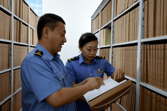 警惕虚假宣传，关于新澳2025精准正版免费资料的全面解读与落实新澳2025精准正版免費資料;-警惕虚假宣传，全面解释落实